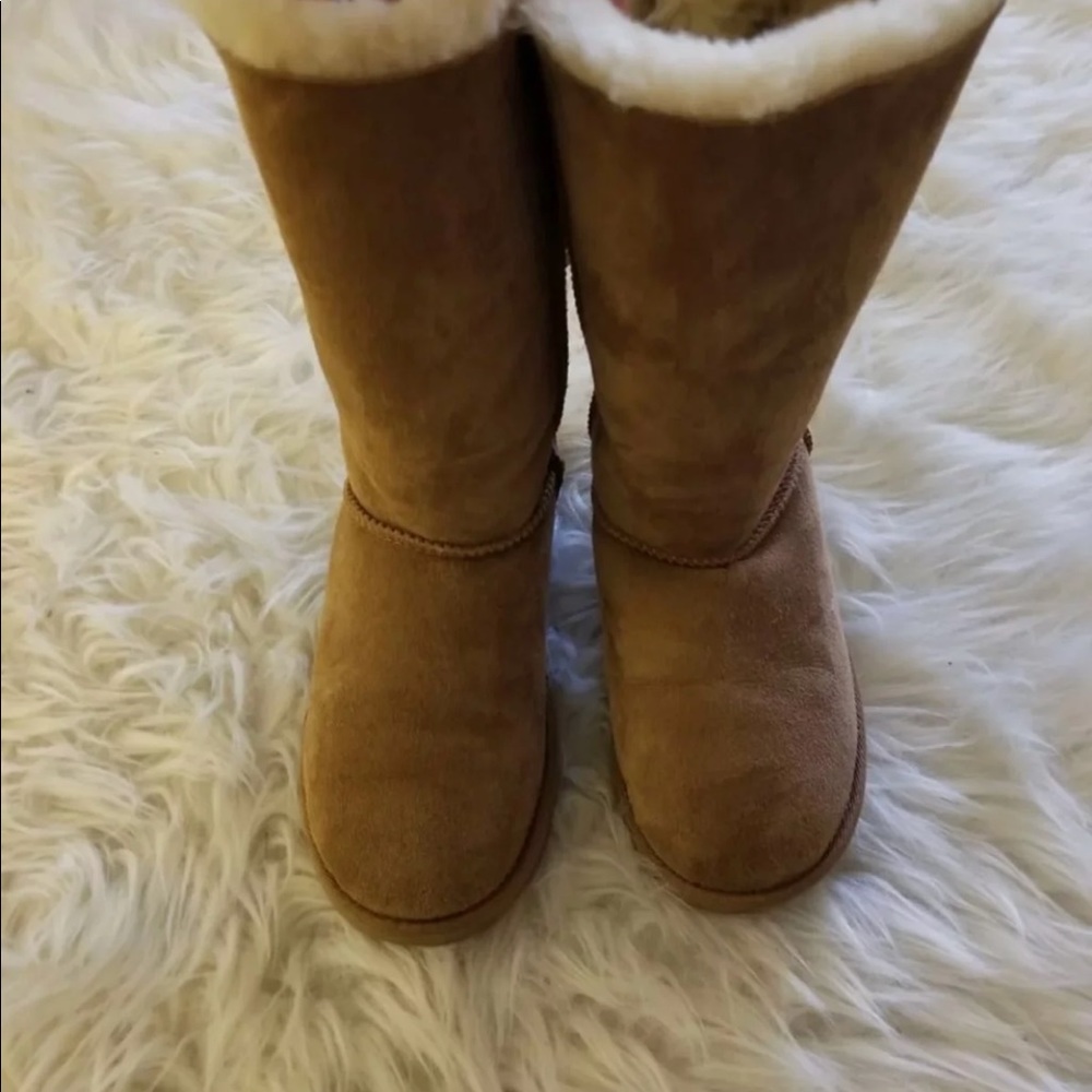 Ugg Bow Boots - image 2